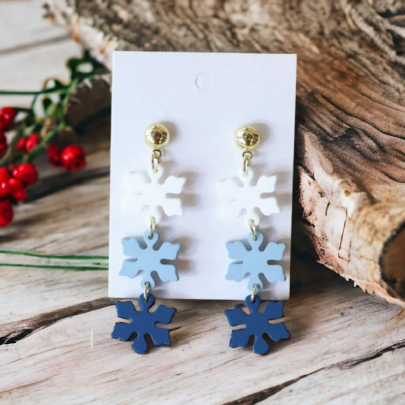 Ladies earrings modern appeal-Beautiful Acrylic Tri-Color Snowflake Earrings