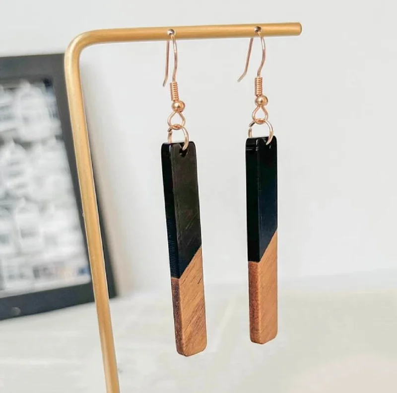 Ladies earrings casual vibes-Beautiful Black Resin and Wooden Bar Earrings