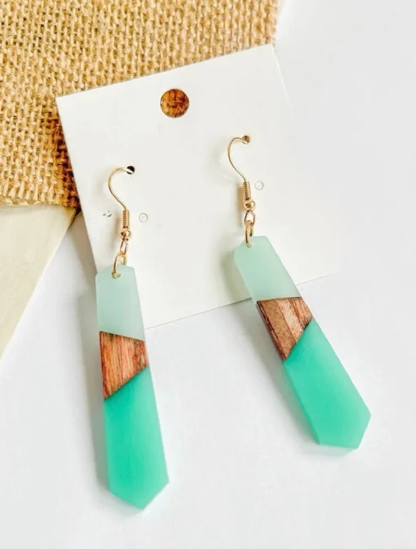 Ladies earrings gold designs-Gorgeous Turquoise Resin and Wood Earrings