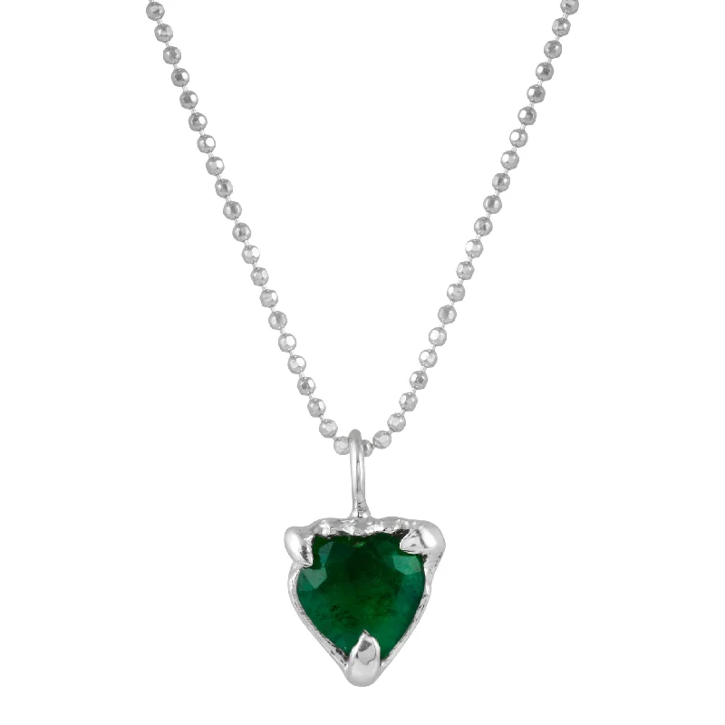 Ladies necklaces Asian styles-Emerald Heart Pendant Necklace