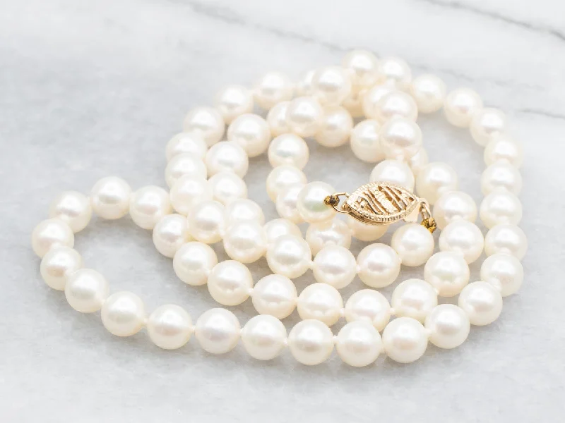 Ladies necklaces European flair-Yellow Gold Saltwater Pearl Necklace