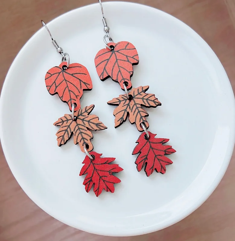 Ladies earrings cute accents-Beautiful Maple Leaves Autumn Earrings